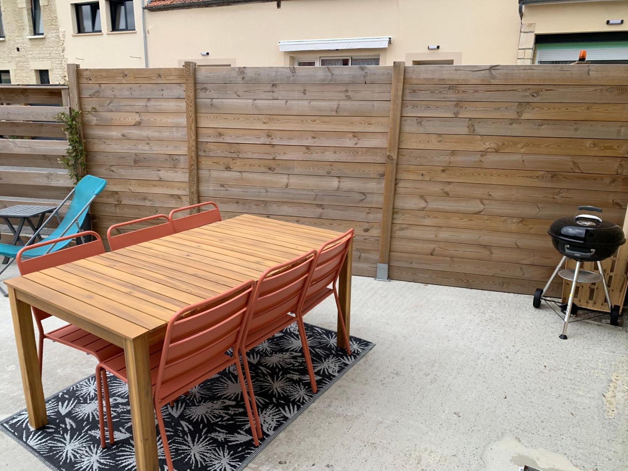 Maison Renovee Au Calme Bieville-Beuville Εξωτερικό φωτογραφία