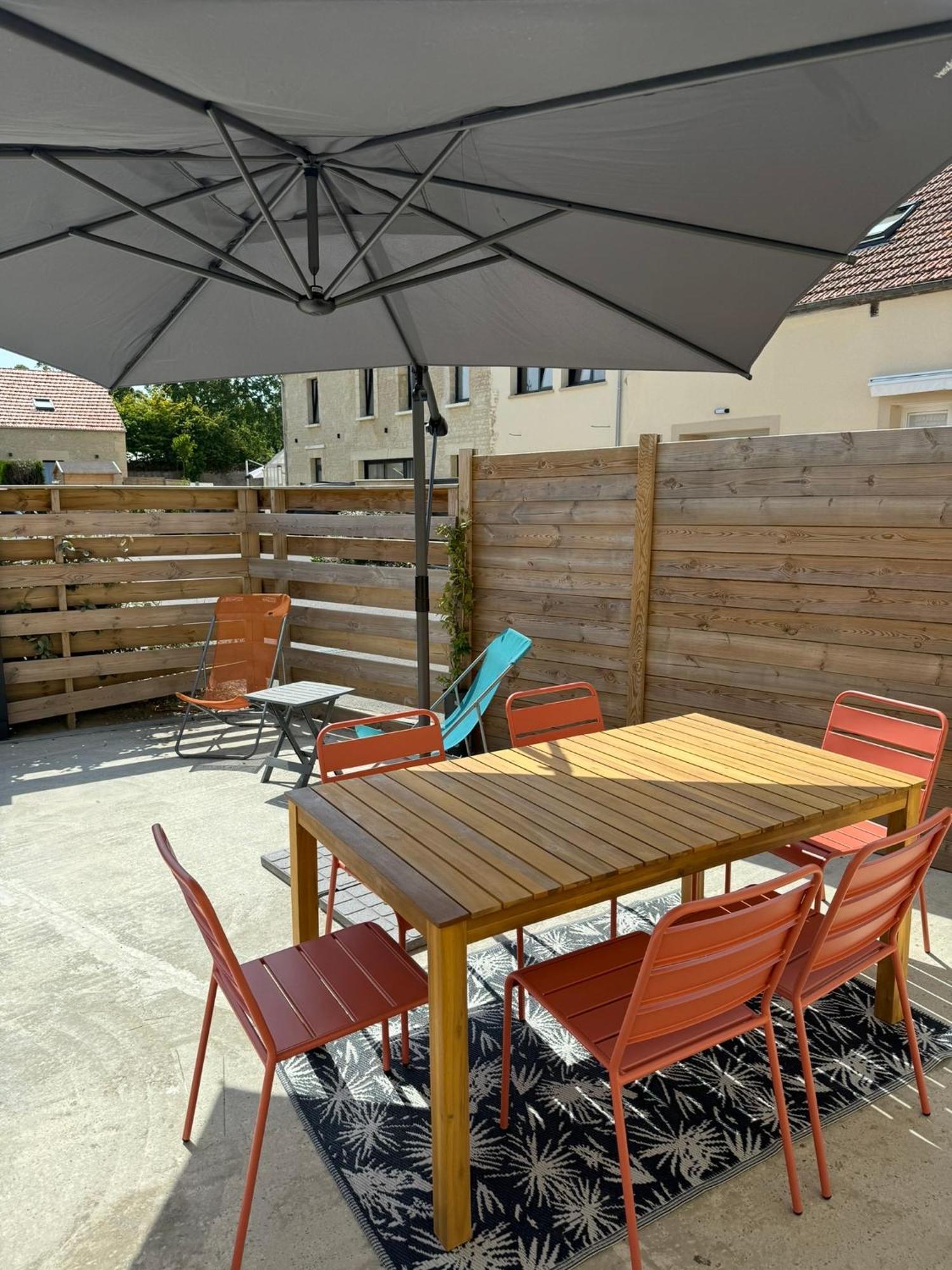 Maison Renovee Au Calme Bieville-Beuville Εξωτερικό φωτογραφία